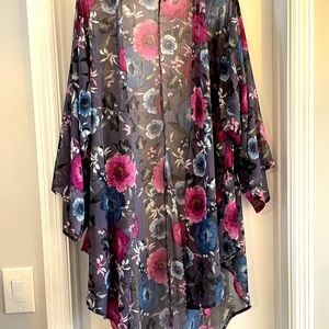 Plus size Torrid Kimono